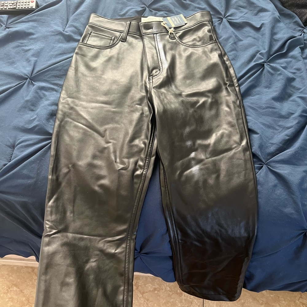 90’s straight leg vegan leather abercrombie pants extra short